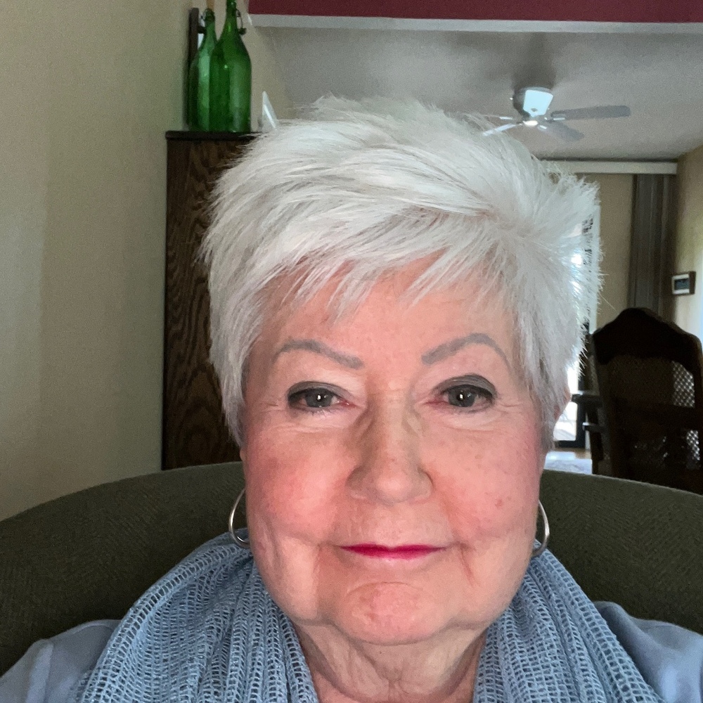 Meet your Posher, Posh